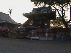 Honmonji temple bell tower