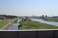 View over the Tama river from Futako Tamagawa Station